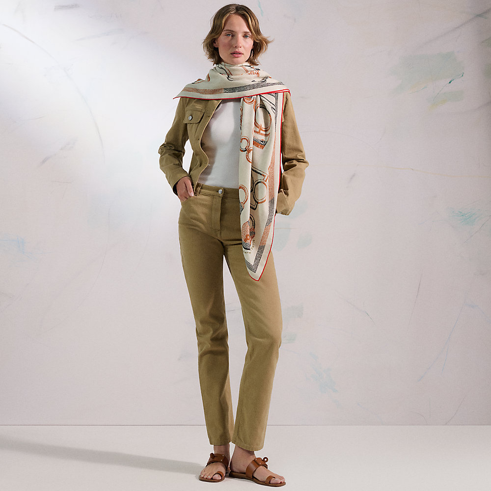 Inventaire Poetique pour un Conte Sellier shawl 140 - Beige